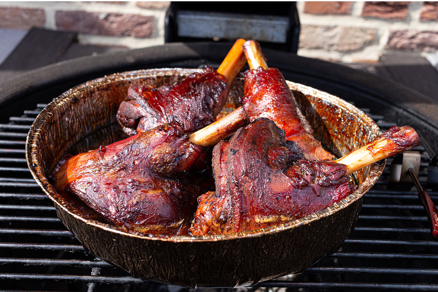 einde aziatisch gestoofde lamsschenkel met mihoen en paksoi bbq marc devleesboerderij