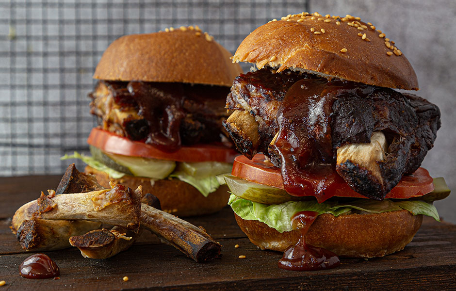 Boneless Rib Burger voor Nationale Hamburgerdag 2021