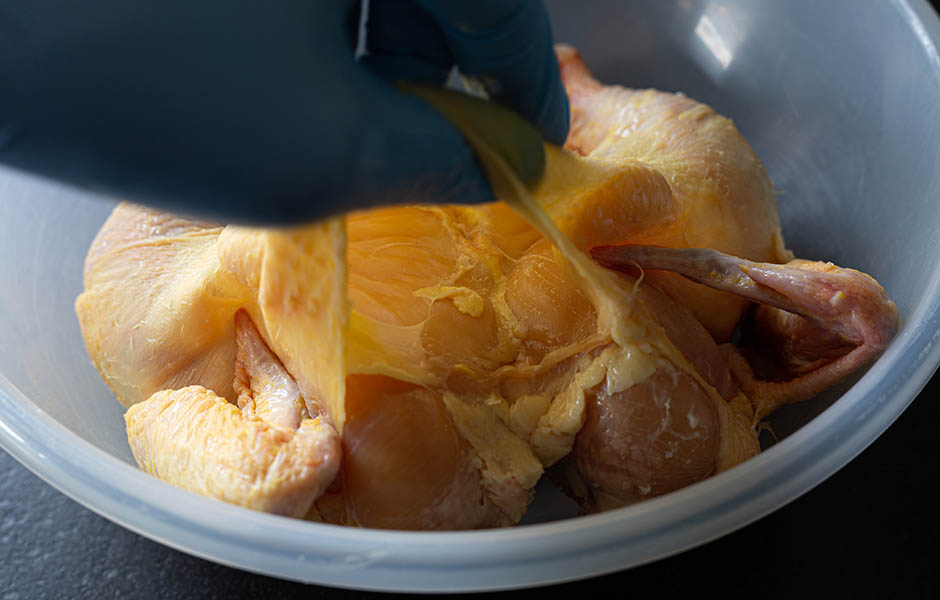 ontvellen gevlinderde kip citroen van de bbq met amandelen marc lechanteur devleesboerderij