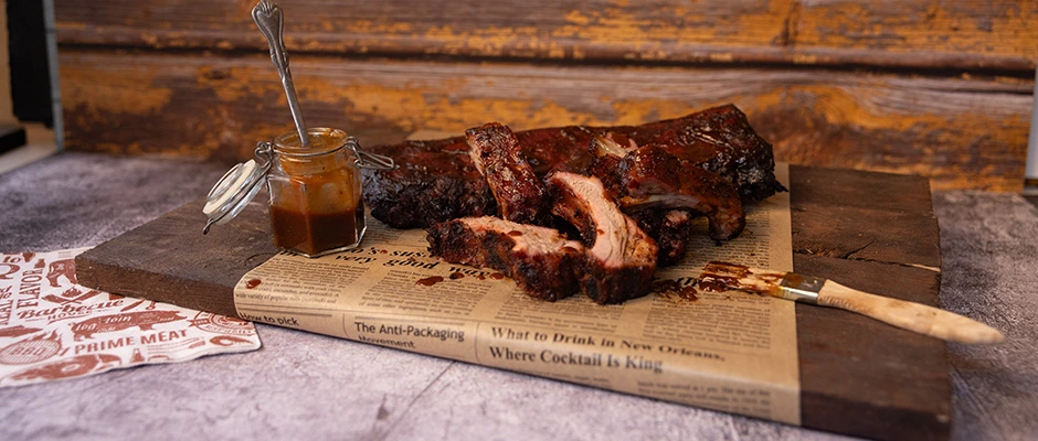 Low and slow bourbon spareribs - Kansas City