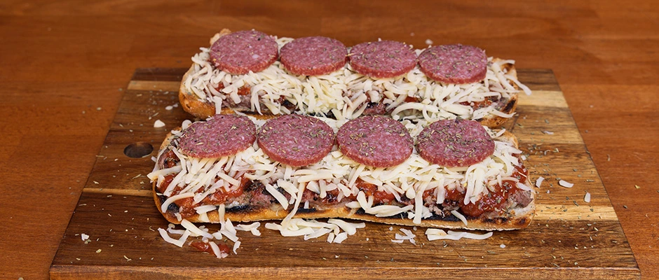 einde pepperoni pizza brood bbq marc devleesboerderij