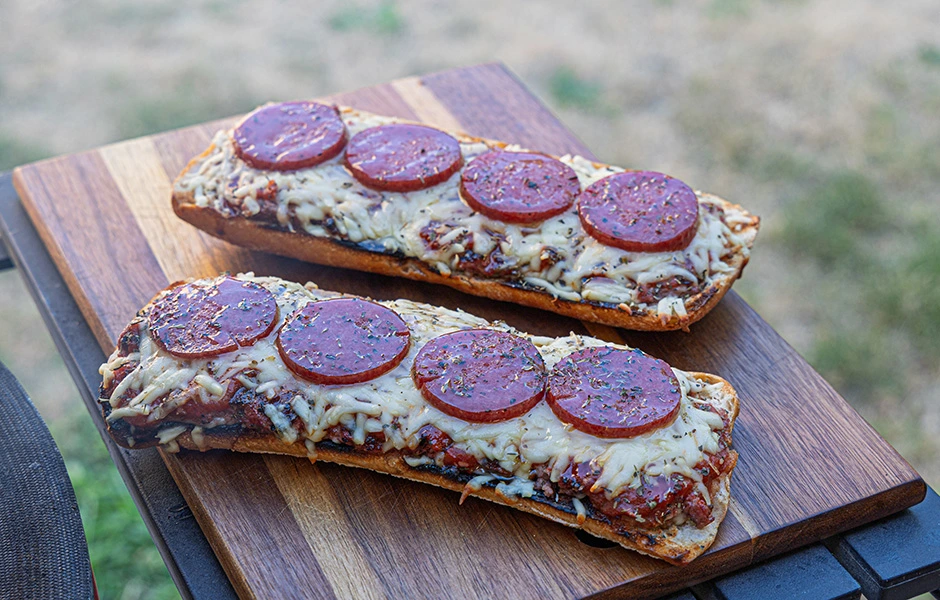 Pepperoni pizza brood