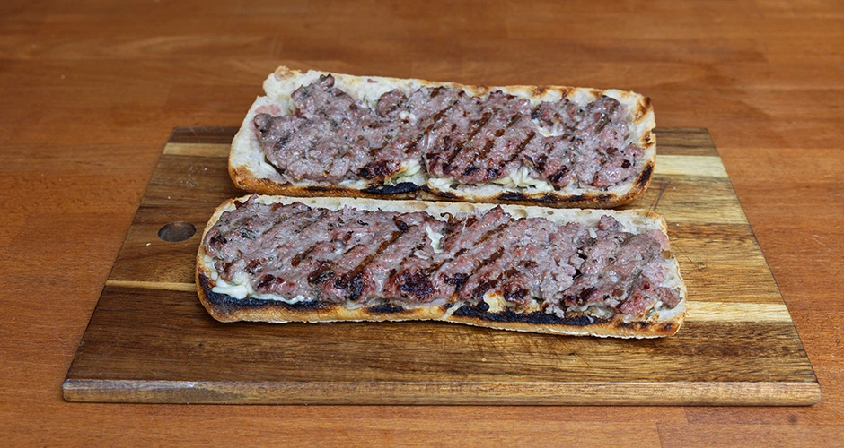 midden pepperoni pizza brood bbq marc devleesboerderij