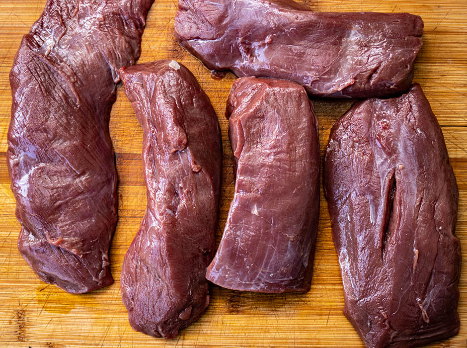 vlees hertenbiefstuk van de bbq met rode portsaus grillfun devleesboerderij