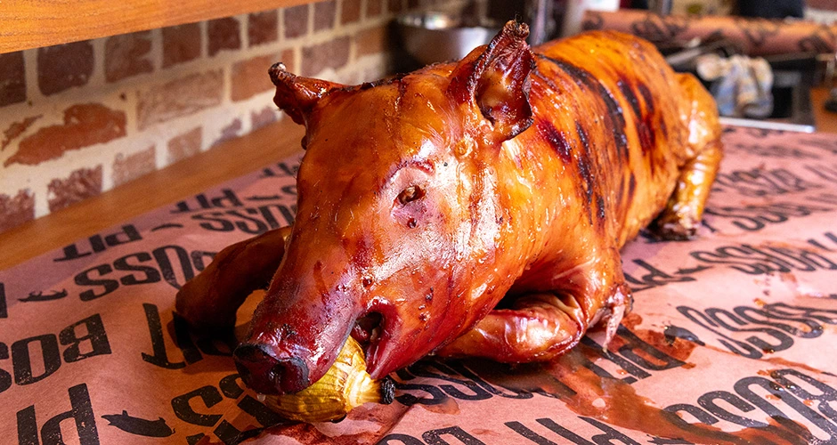 Heel varken op de barbecue (Whole hog)